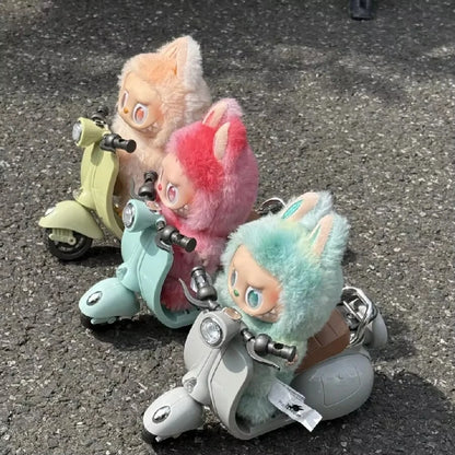 LABUBU - Vespa Motorroller